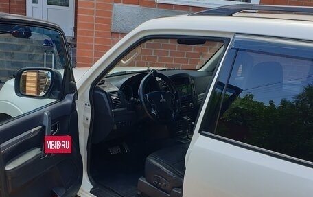 Mitsubishi Pajero IV, 2014 год, 2 650 000 рублей, 1 фотография
