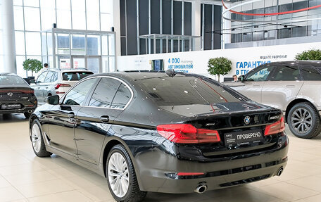 BMW 5 серия, 2019 год, 3 395 000 рублей, 8 фотография