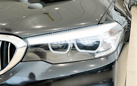 BMW 5 серия, 2019 год, 3 395 000 рублей, 21 фотография