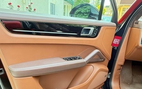 Porsche Cayenne III, 2021 год, 10 500 000 рублей, 14 фотография