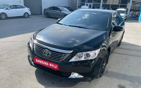 Toyota Camry, 2012 год, 2 150 000 рублей, 14 фотография