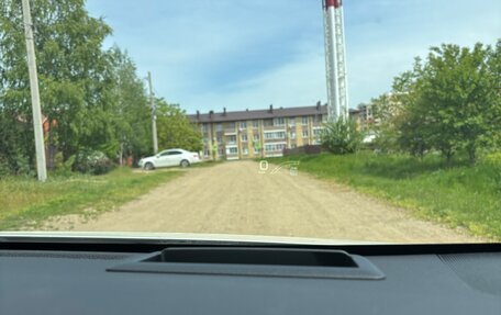 Toyota Prius IV XW50, 2016 год, 1 770 000 рублей, 19 фотография