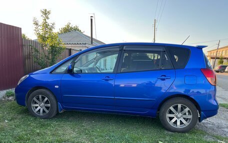 Toyota Corolla Spacio II, 2002 год, 670 000 рублей, 2 фотография