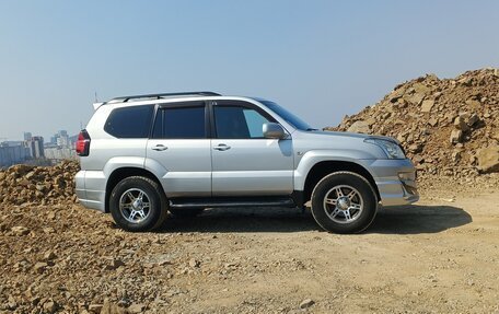 Toyota Land Cruiser Prado 120 рестайлинг, 2005 год, 2 270 000 рублей, 7 фотография