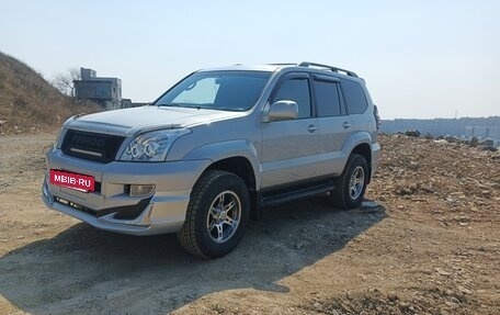 Toyota Land Cruiser Prado 120 рестайлинг, 2005 год, 2 270 000 рублей, 2 фотография