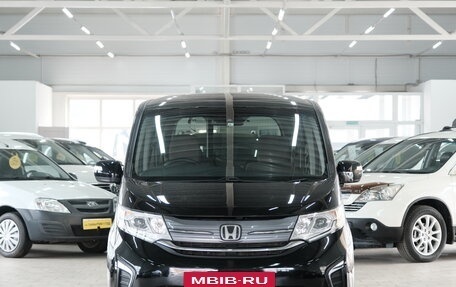 Honda Stepwgn IV, 2017 год, 1 859 000 рублей, 2 фотография