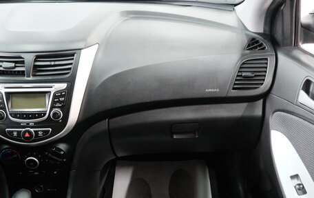 Hyundai Solaris II рестайлинг, 2011 год, 679 000 рублей, 21 фотография