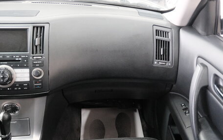 Infiniti FX I, 2007 год, 1 379 000 рублей, 25 фотография