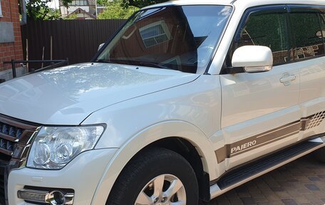 Mitsubishi Pajero IV, 2014 год, 2 650 000 рублей, 8 фотография
