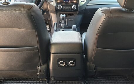 Mitsubishi Pajero IV, 2014 год, 2 650 000 рублей, 25 фотография