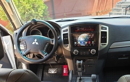 Mitsubishi Pajero IV, 2014 год, 2 650 000 рублей, 23 фотография