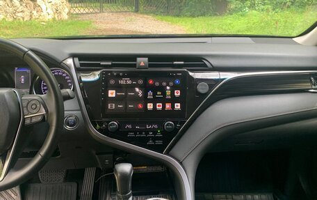 Toyota Camry, 2018 год, 3 200 000 рублей, 12 фотография
