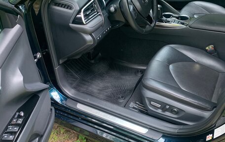 Toyota Camry, 2018 год, 3 200 000 рублей, 10 фотография
