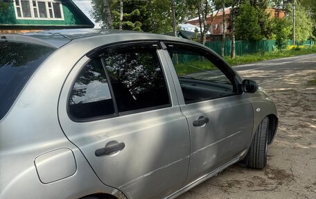 Nissan Micra III, 2004 год, 350 000 рублей, 4 фотография