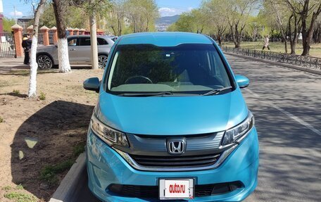 Honda Freed II, 2019 год, 1 450 000 рублей, 2 фотография