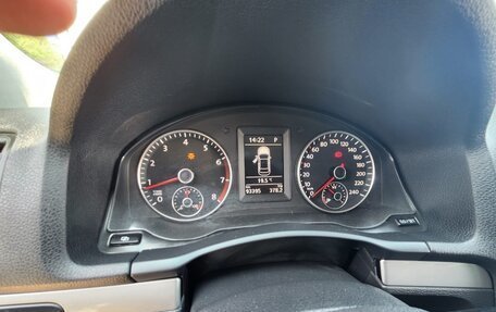 Volkswagen Jetta VI, 2010 год, 835 000 рублей, 11 фотография
