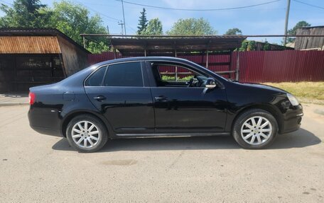 Volkswagen Jetta VI, 2010 год, 835 000 рублей, 7 фотография