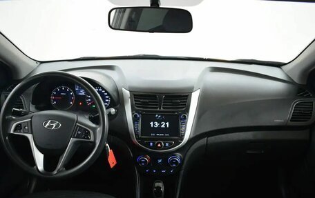 Hyundai Solaris II рестайлинг, 2016 год, 1 020 000 рублей, 5 фотография