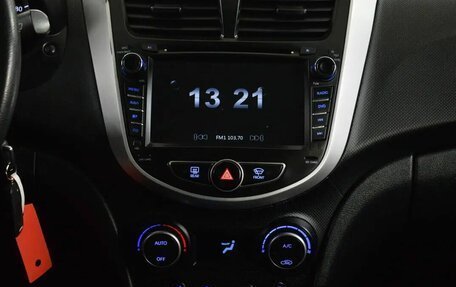 Hyundai Solaris II рестайлинг, 2016 год, 1 020 000 рублей, 7 фотография