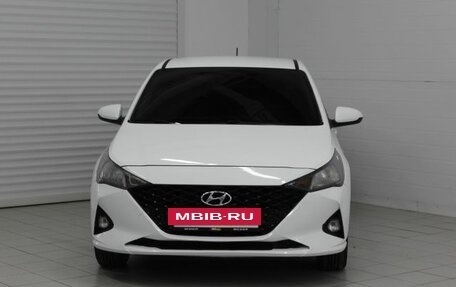 Hyundai Solaris II рестайлинг, 2020 год, 1 300 000 рублей, 2 фотография