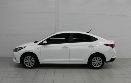 Hyundai Solaris II рестайлинг, 2020 год, 1 300 000 рублей, 10 фотография