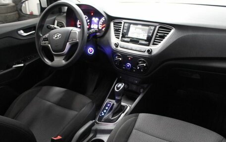 Hyundai Solaris II рестайлинг, 2020 год, 1 300 000 рублей, 14 фотография