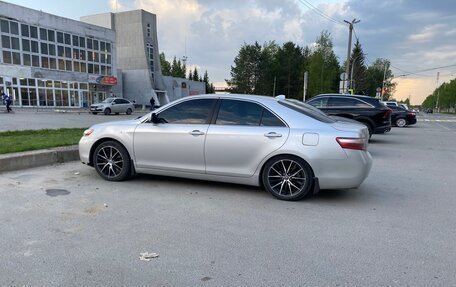 Toyota Camry, 2008 год, 1 300 000 рублей, 2 фотография