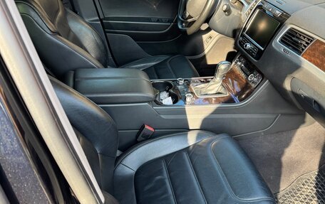 Volkswagen Touareg III, 2012 год, 2 111 111 рублей, 6 фотография