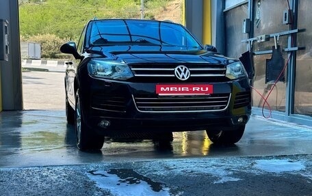 Volkswagen Touareg III, 2012 год, 2 111 111 рублей, 2 фотография