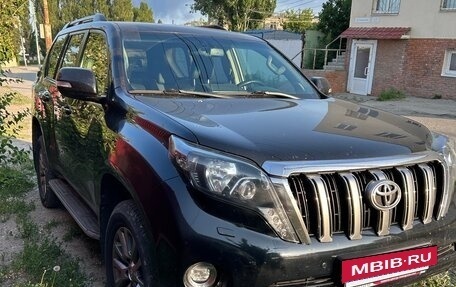 Toyota Land Cruiser Prado 150 рестайлинг 2, 2017 год, 4 400 000 рублей, 2 фотография