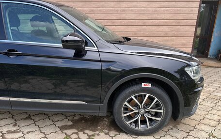 Volkswagen Tiguan II, 2020 год, 2 600 000 рублей, 6 фотография