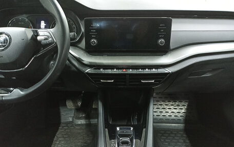 Skoda Octavia IV, 2021 год, 1 775 000 рублей, 18 фотография