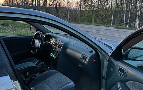 Toyota Avensis III рестайлинг, 1999 год, 300 000 рублей, 8 фотография