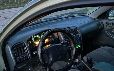 Toyota Avensis III рестайлинг, 1999 год, 300 000 рублей, 10 фотография