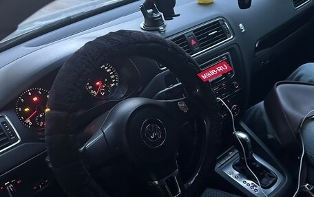 Volkswagen Jetta VI, 2013 год, 1 200 000 рублей, 3 фотография