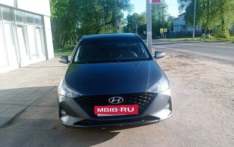 Hyundai Solaris II рестайлинг, 2021 год, 1 570 000 рублей, 6 фотография