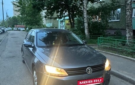 Volkswagen Jetta VI, 2013 год, 1 200 000 рублей, 4 фотография