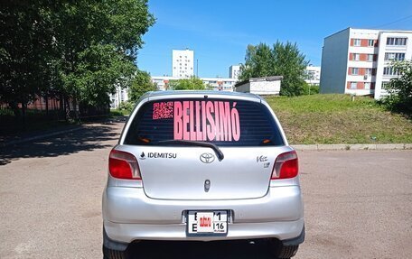 Toyota Vitz, 2000 год, 400 000 рублей, 4 фотография