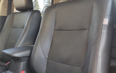 Mitsubishi Outlander III рестайлинг 3, 2014 год, 1 360 000 рублей, 8 фотография