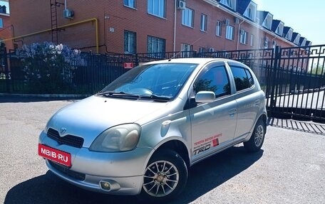 Toyota Vitz, 2000 год, 400 000 рублей, 3 фотография