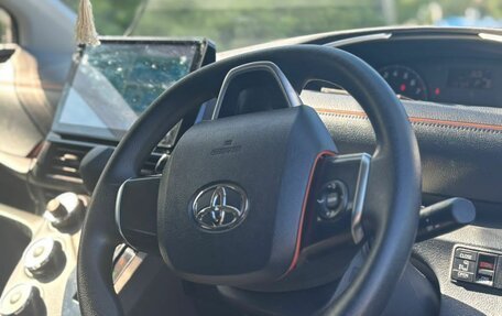 Toyota Sienta II, 2020 год, 1 875 000 рублей, 9 фотография