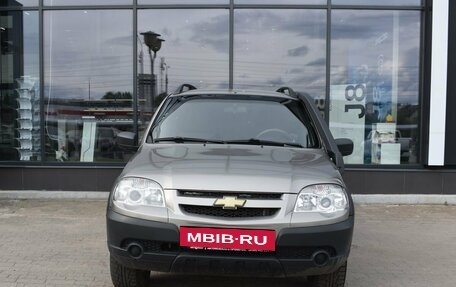 Chevrolet Niva I рестайлинг, 2018 год, 780 000 рублей, 2 фотография