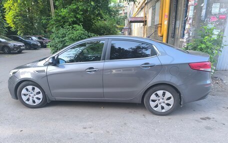KIA Rio III рестайлинг, 2015 год, 700 000 рублей, 3 фотография