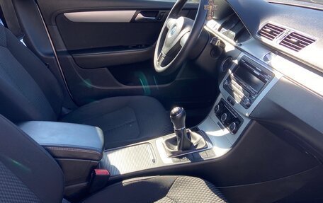 Volkswagen Passat B7, 2012 год, 980 000 рублей, 4 фотография