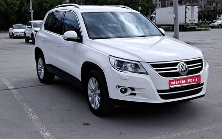 Volkswagen Tiguan I, 2011 год, 950 000 рублей, 1 фотография