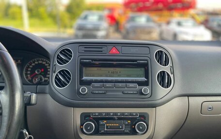 Volkswagen Golf Plus II, 2011 год, 554 000 рублей, 21 фотография