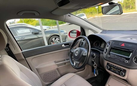Volkswagen Golf Plus II, 2011 год, 554 000 рублей, 23 фотография