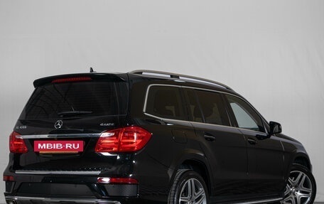 Mercedes-Benz GL-Класс, 2015 год, 3 599 000 рублей, 4 фотография