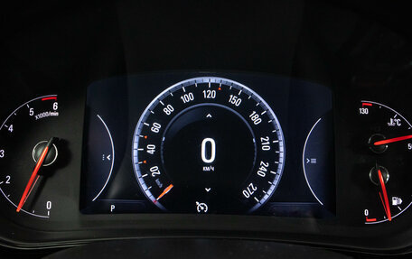 Opel Insignia II рестайлинг, 2014 год, 1 299 000 рублей, 23 фотография