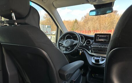 Mercedes-Benz V-Класс, 2019 год, 4 590 000 рублей, 30 фотография